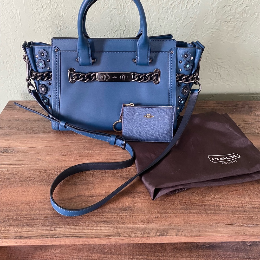 Coach Tea Rose swagger bag